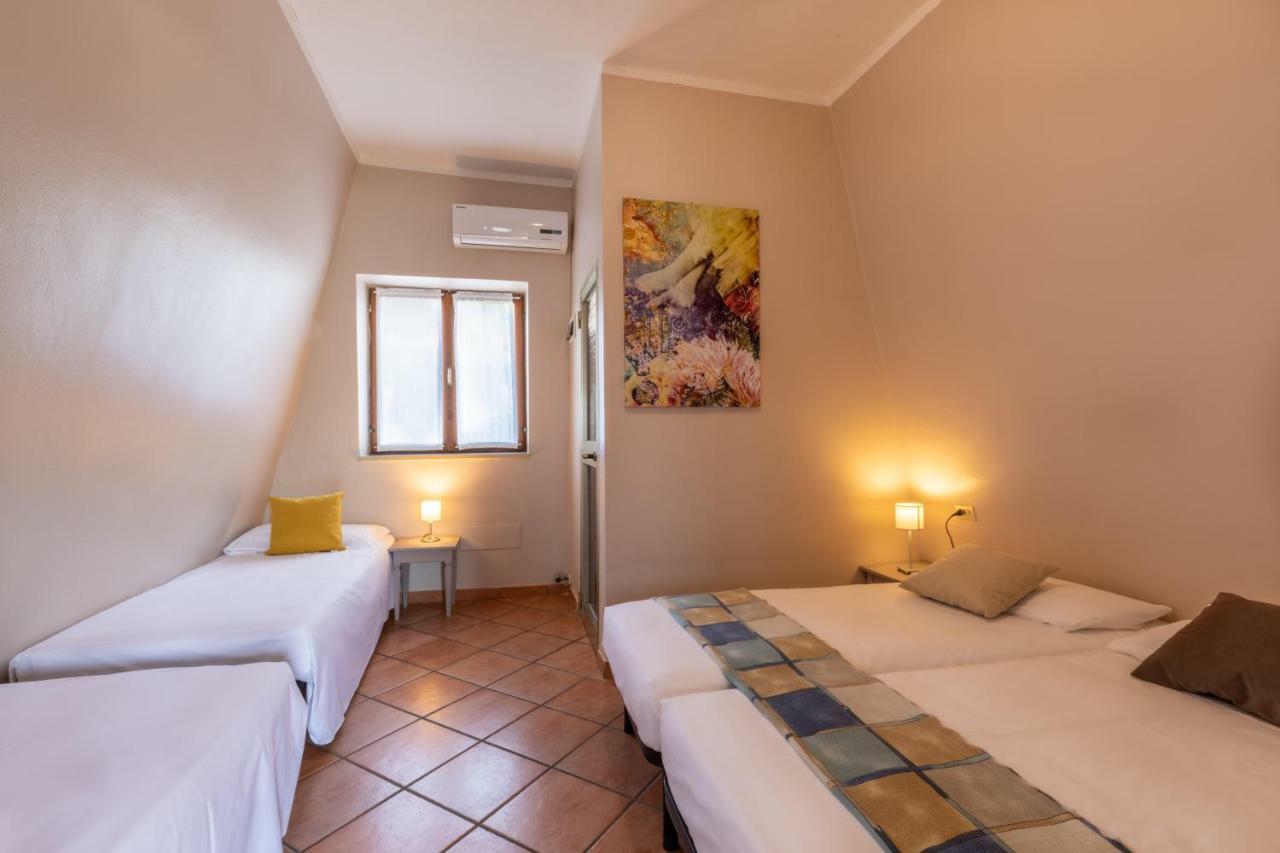 Borgo Blu Poggio Aparthotel Lazise Exterior photo