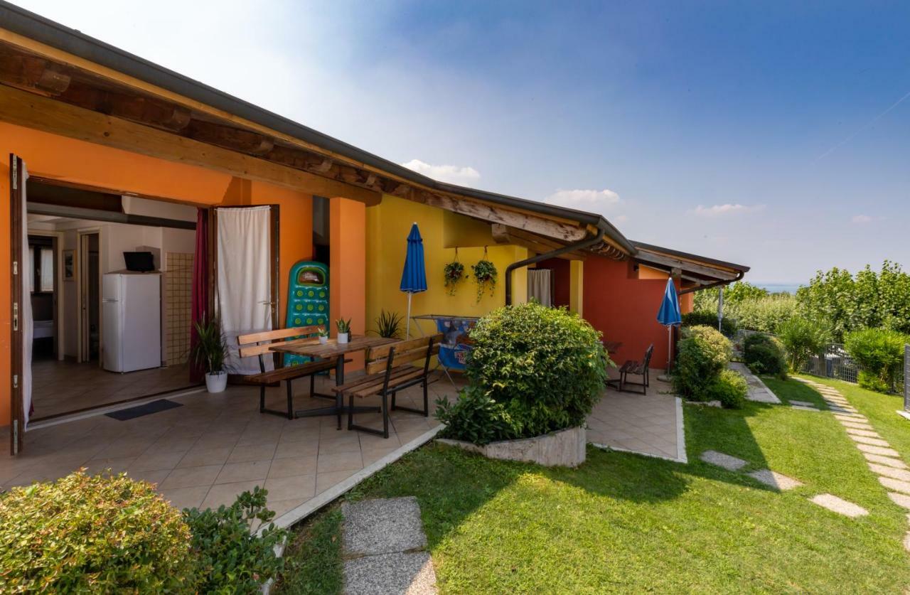 Borgo Blu Poggio Aparthotel Lazise Exterior photo